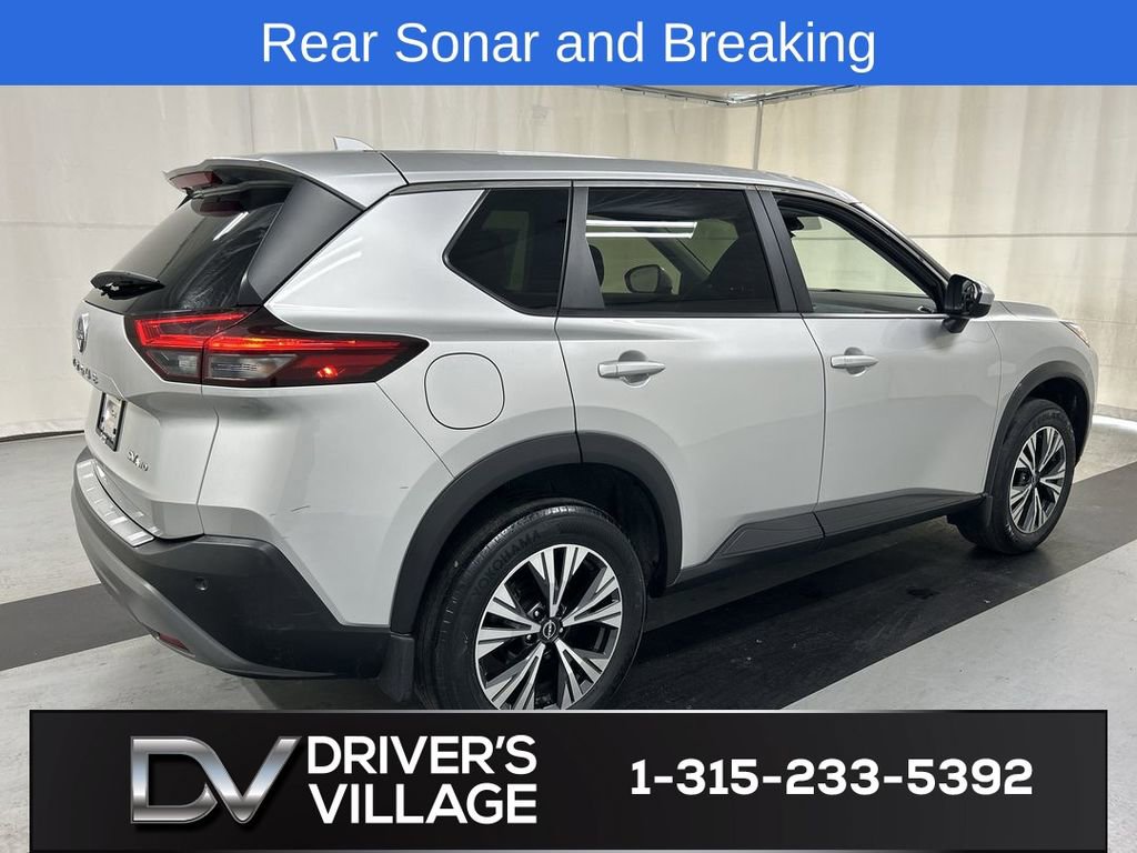 Used 2023 Nissan Rogue SV AWD/4WD image 2