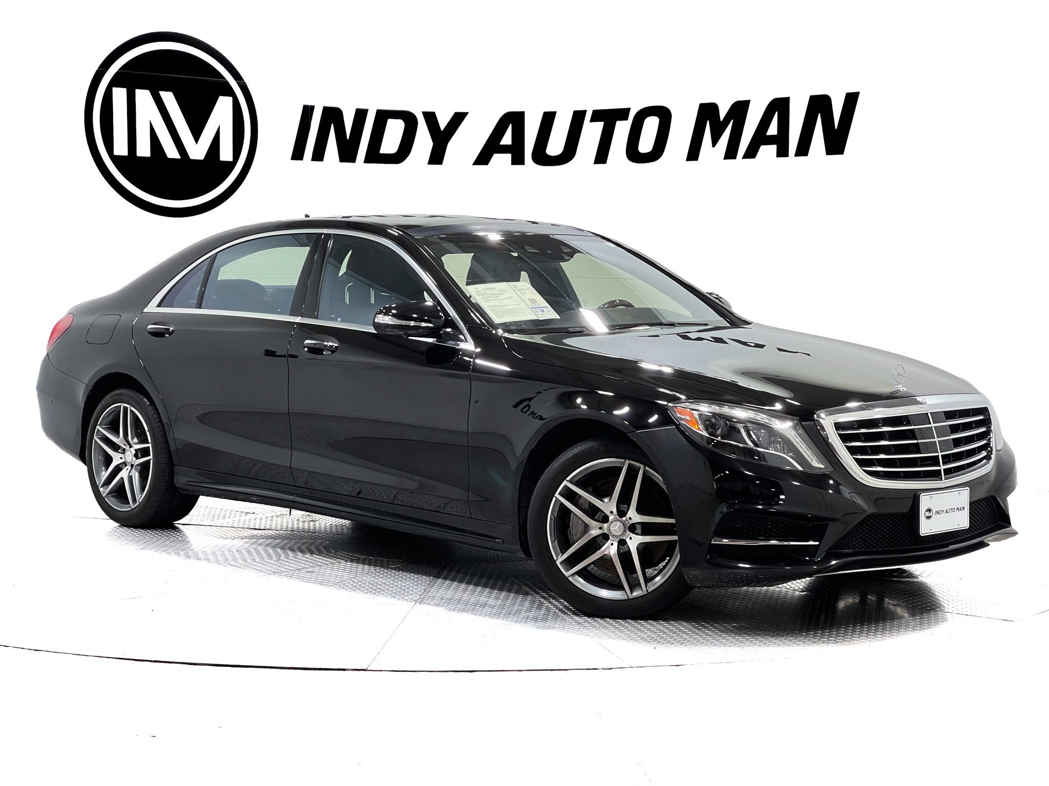 Used 2015 Mercedes-Benz S 550 4MATIC Sedan image 2