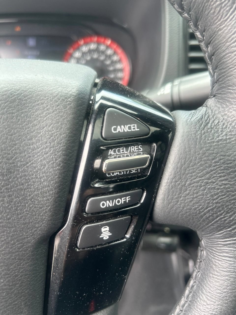Used 2022 Nissan Frontier PRO-4X AWD/4WD image 20