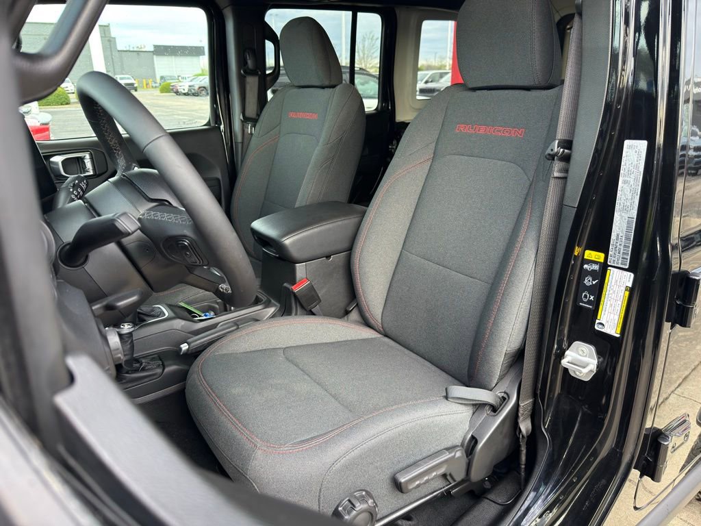 Used 2026 Jeep Wrangler Unlimited Rubicon image 13