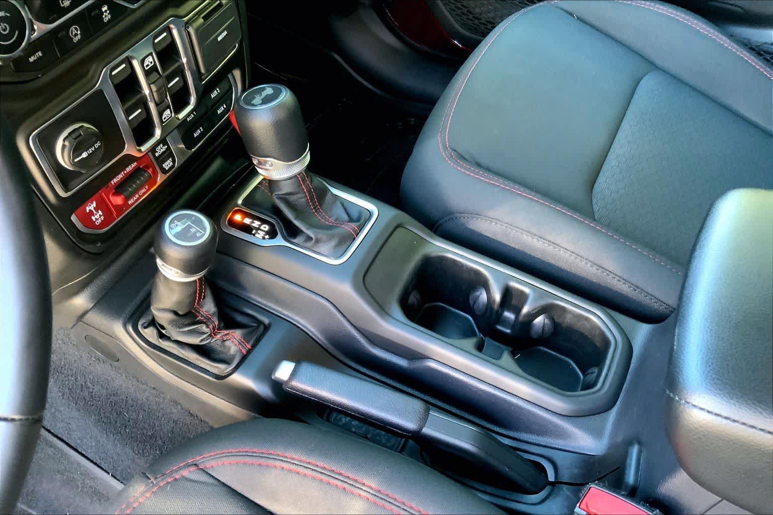 Used 2021 Jeep Wrangler Unlimited Rubicon AWD/4WD image 17