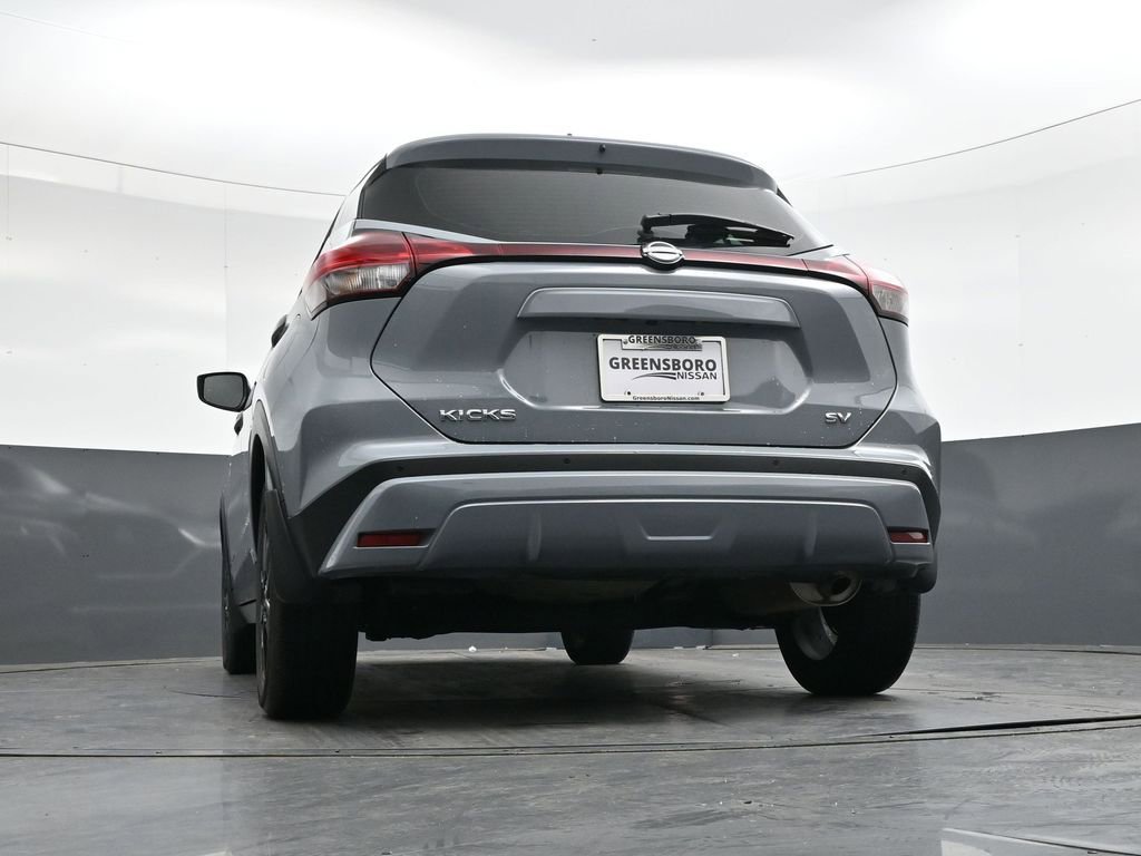 Used 2024 Nissan Kicks SV image 33