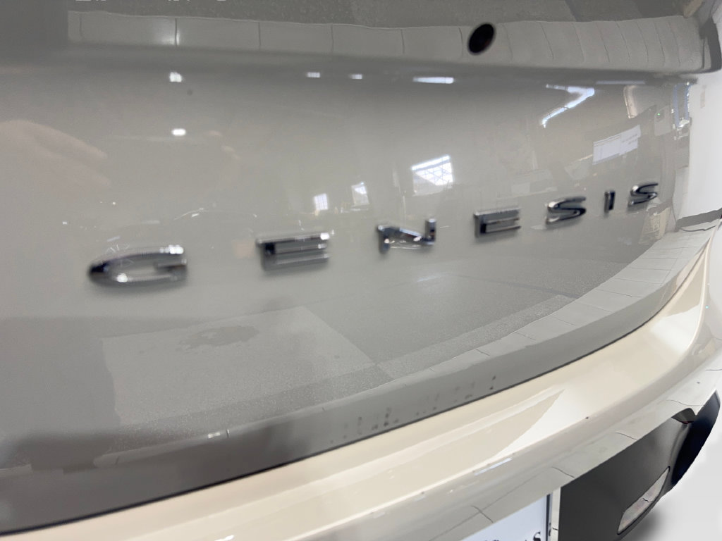 Used 2026 Genesis G70 2.5T RWD image 23