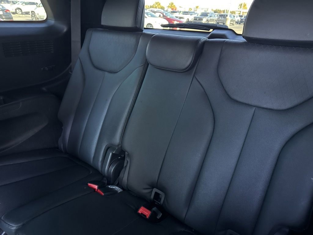 Used 2021 Hyundai Palisade SEL w/ Premium Package image 16
