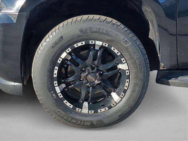 Used 2010 Chevrolet Tahoe LT image 25