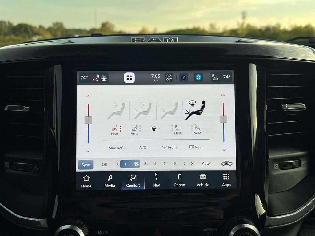 Used 2022 RAM 1500 Laramie image 28