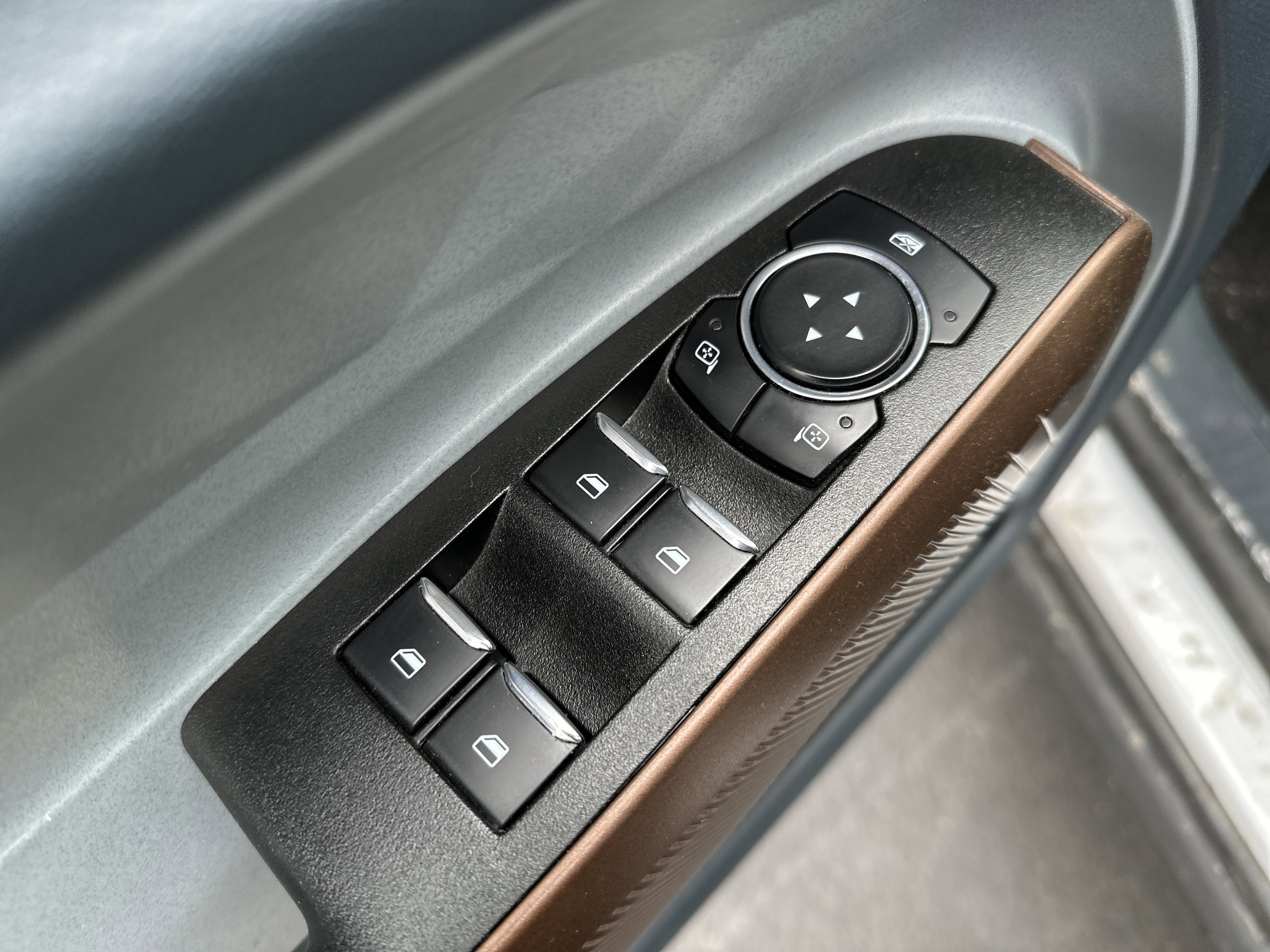 Used 2023 Ford Maverick Lariat w/ Lariat Luxury Package image 10