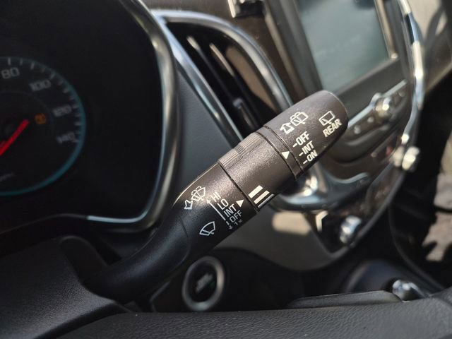 Used 2018 Chevrolet Equinox LS FWD image 22