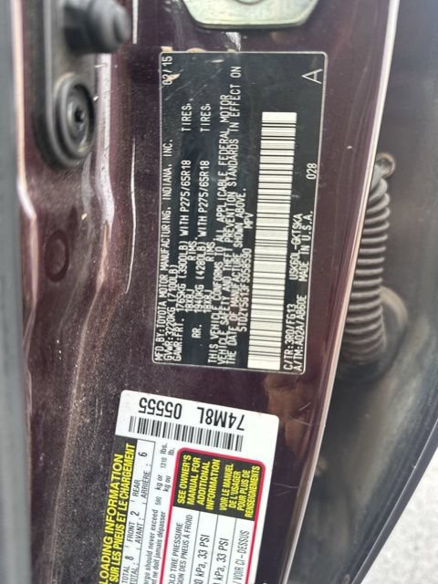 Used 2015 Toyota Sequoia SR5 RWD image 14
