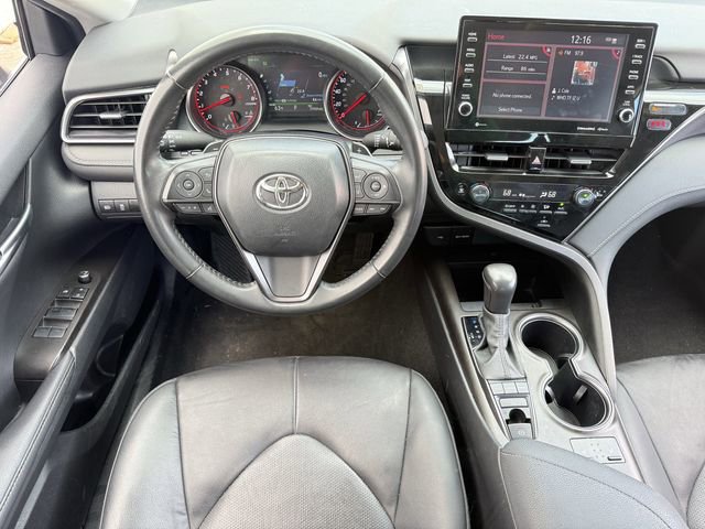 Used 2024 Toyota Camry XSE FWD image 11