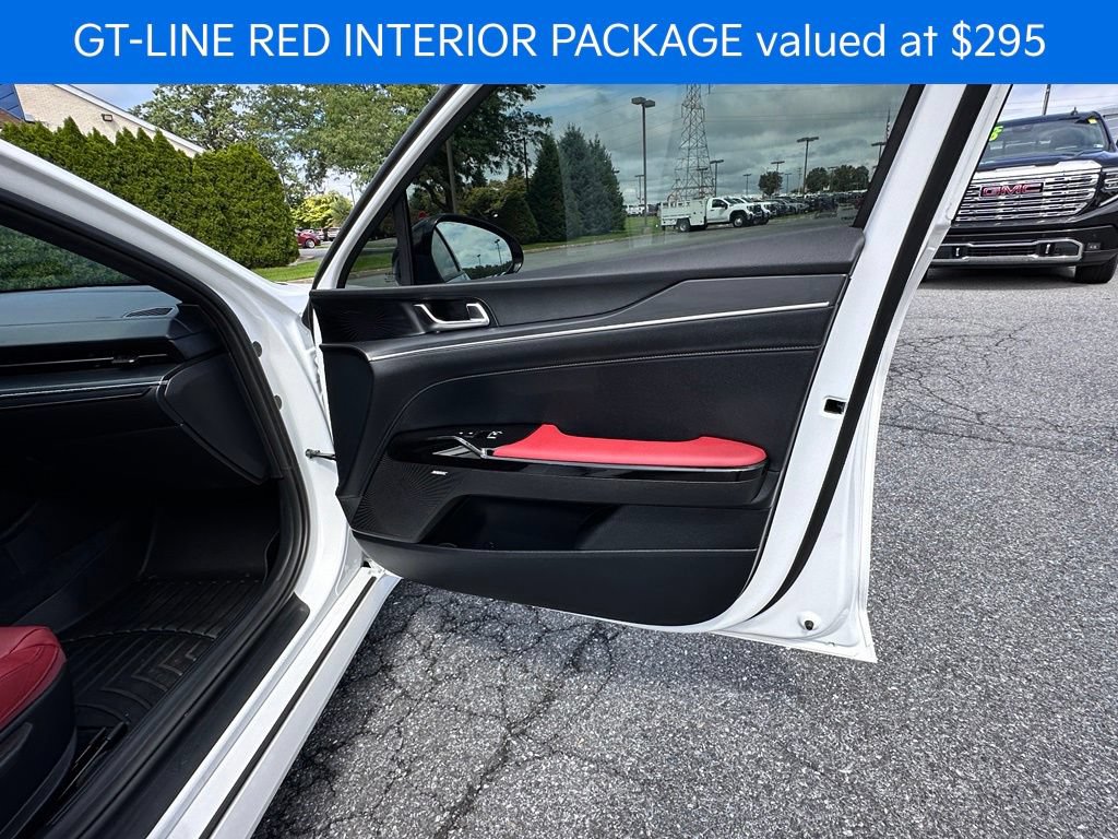 Used 2025 Kia K5 GT-Line w/ GT-Line Premium Package AWD/4WD image 14