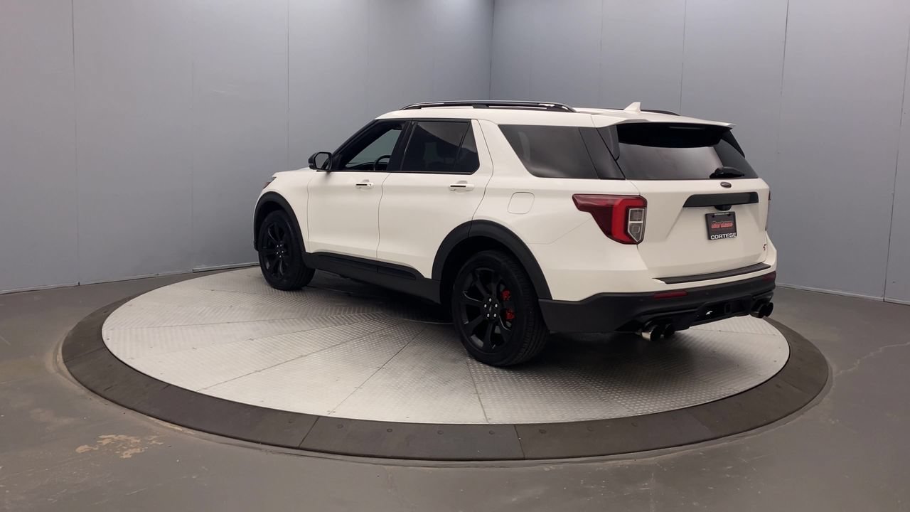Used 2020 Ford Explorer ST w/ ST Street Pack AWD/4WD image 3