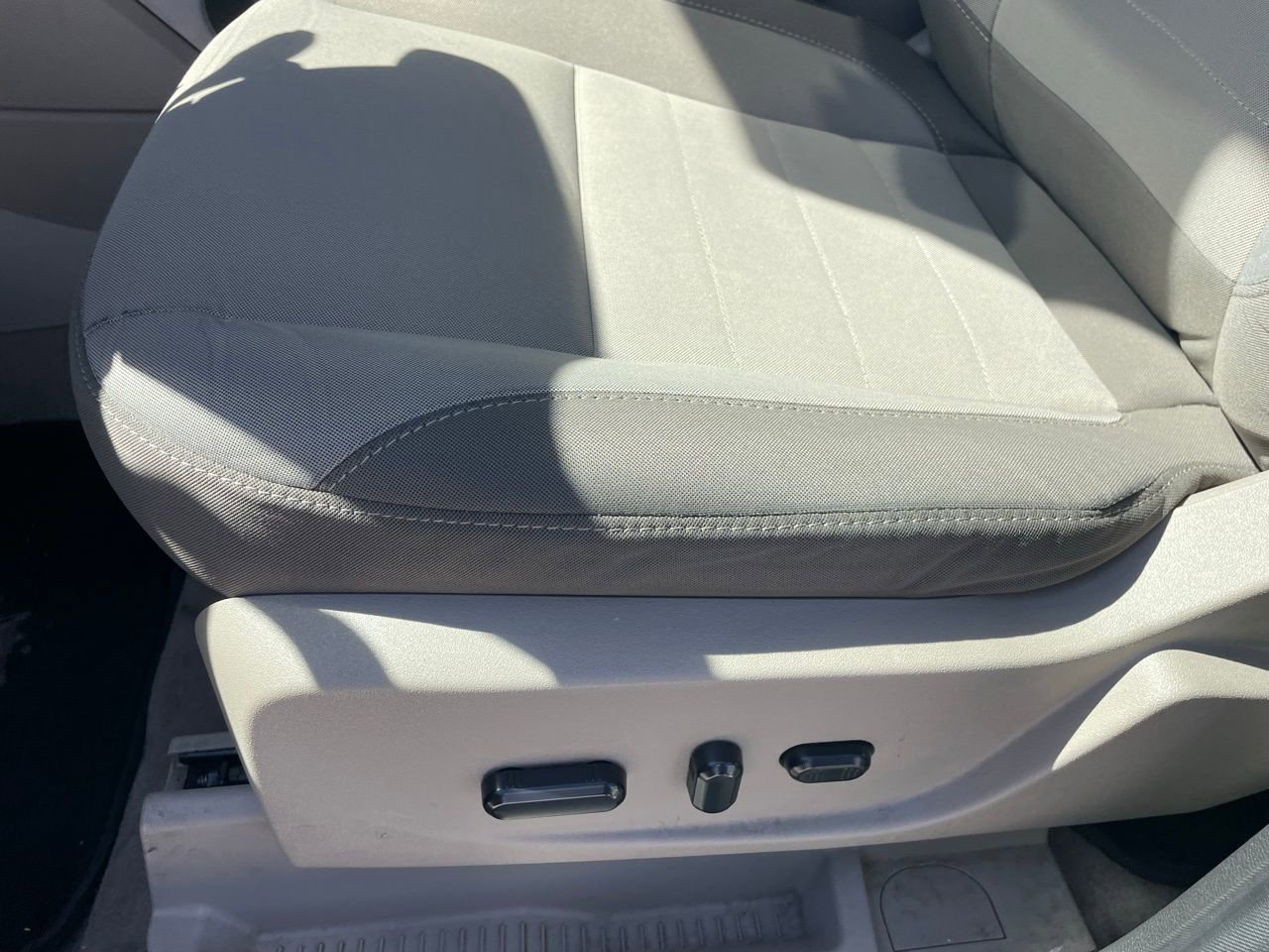 Used 2014 Ford Escape SE image 6