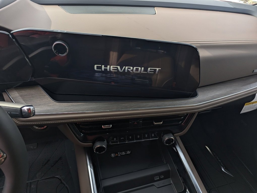 New 2026 Chevrolet Suburban High Country image 25