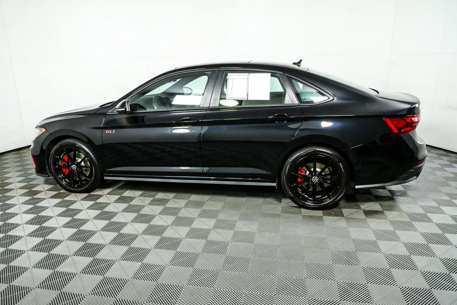 Certified 2025 Volkswagen Jetta GLI Autobahn w/ GLI Black Package FWD image 29