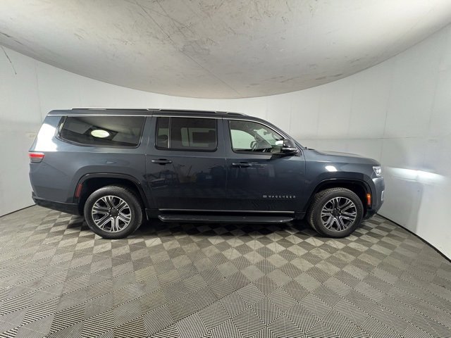 Used 2024 Jeep Wagoneer L Series II w/ Flexible Seating Group image 5