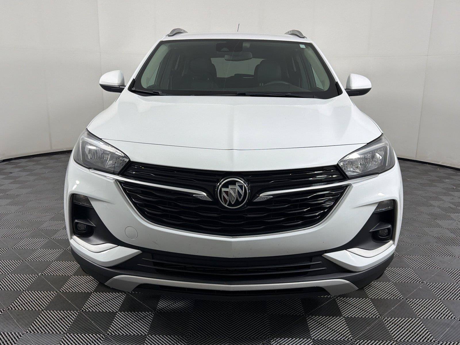 Used 2020 Buick Encore GX Select FWD image 2