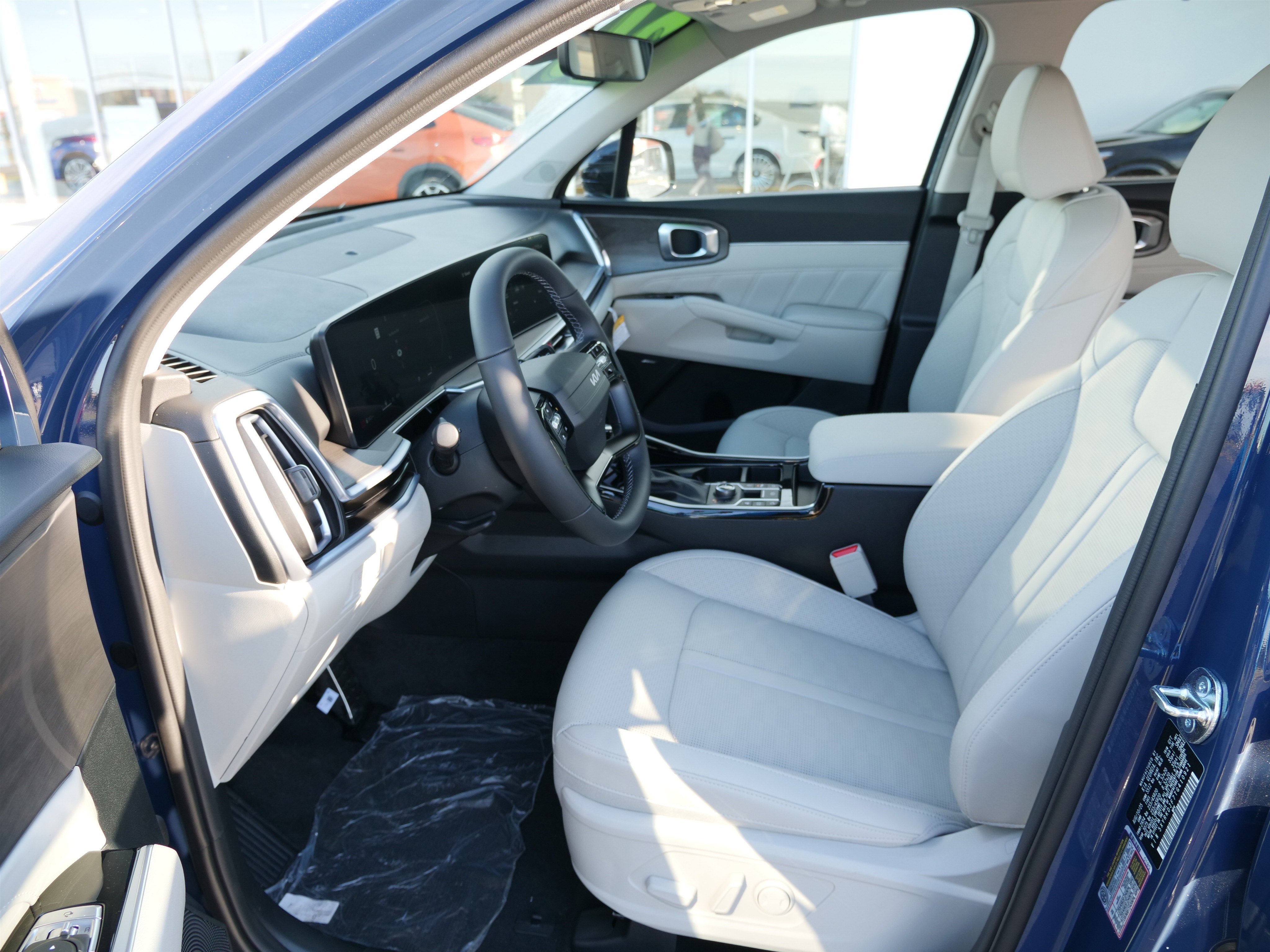 New 2026 Kia Sorento SX image 17