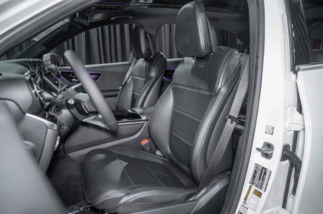 Certified 2026 Mercedes-Benz GLC 300 4MATIC image 11