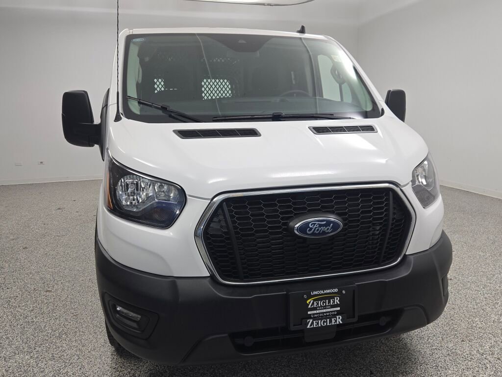 Used 2024 Ford Transit 250 Low Roof w/ Exterior Upgrade Package image 5