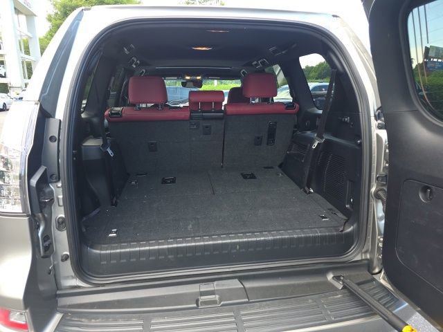 Used 2021 Lexus GX 460 Premium w/ Premium Package AWD/4WD image 10