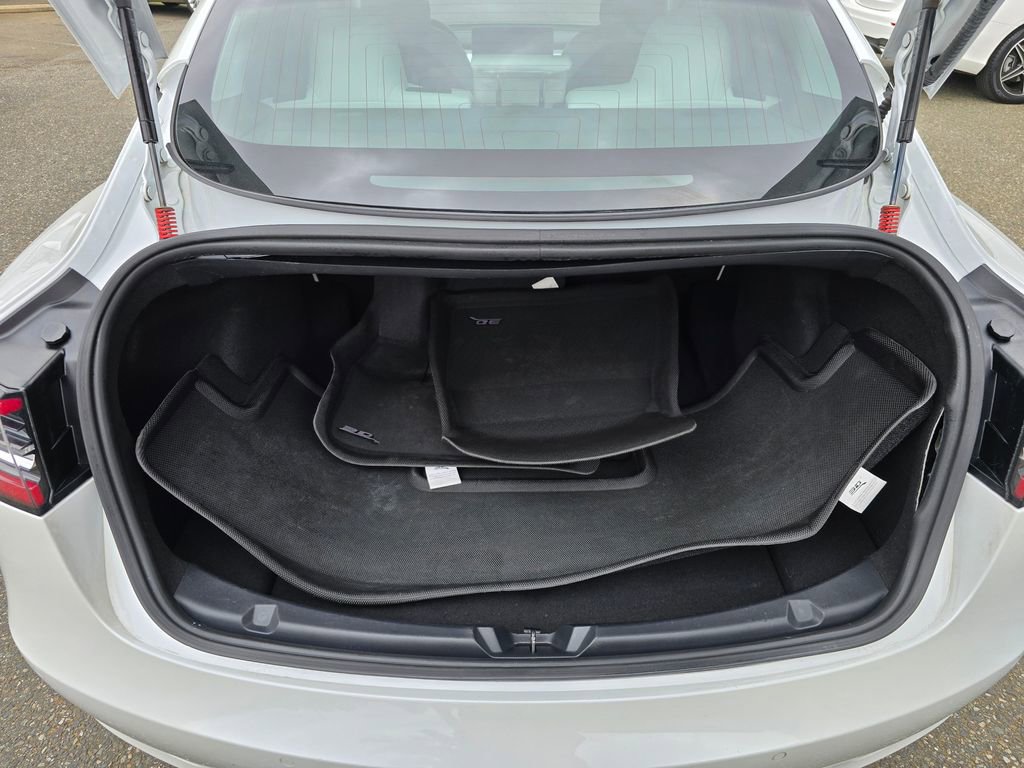 Used 2018 Tesla Model 3 Performance AWD/4WD image 17