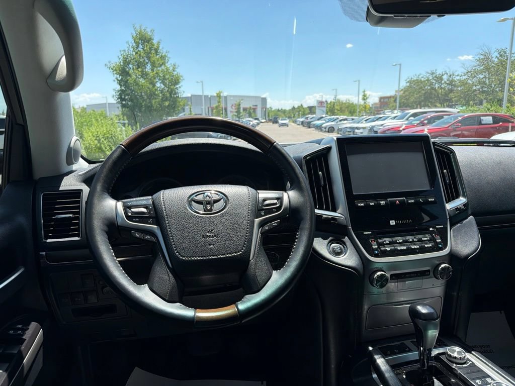 Used 2016 Toyota Land Cruiser AWD/4WD image 22