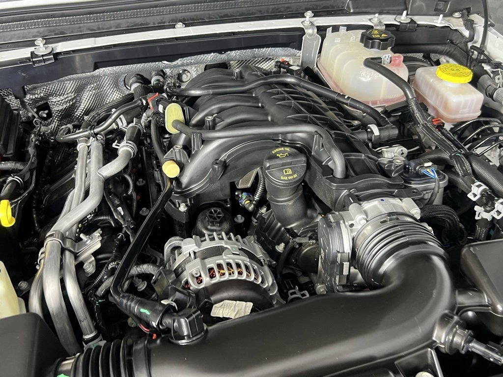 Certified 2024 Jeep Wrangler Willys image 32