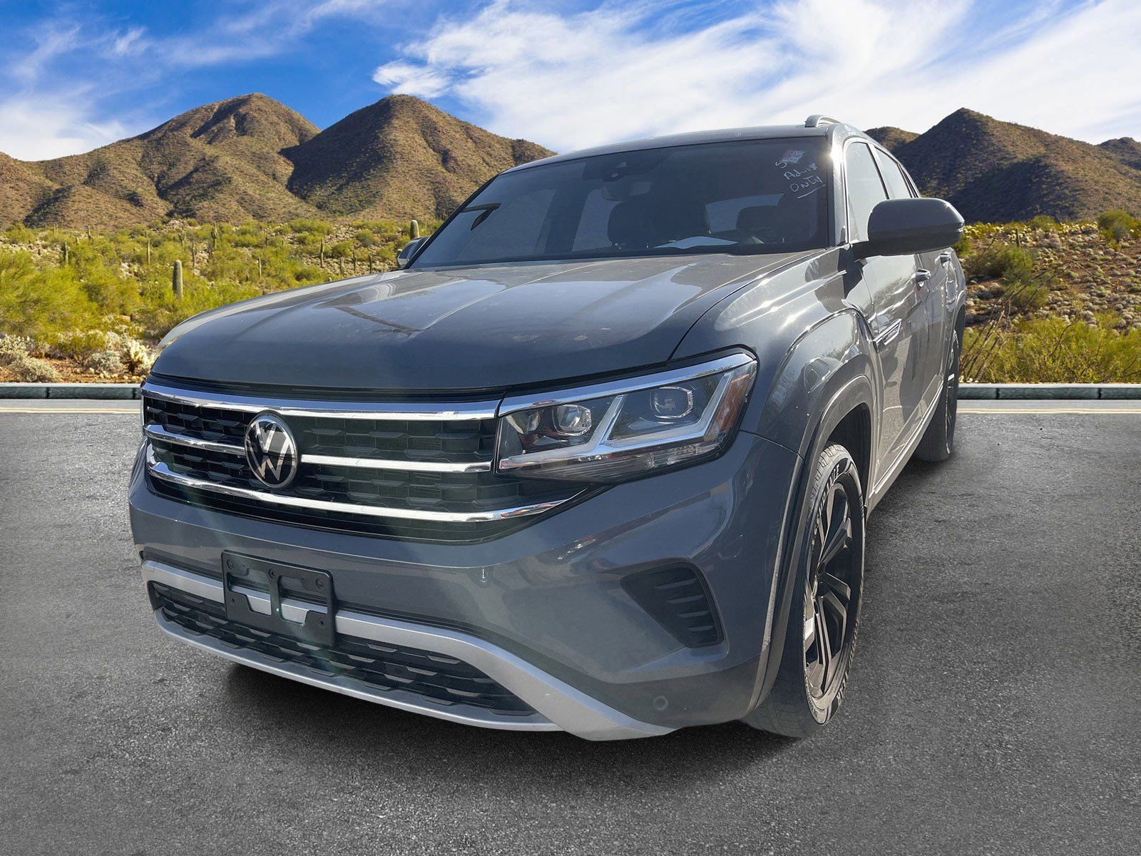 Used 2020 Volkswagen Atlas Cross Sport SEL w/ Cross Sport MDO Package AWD/4WD image 15