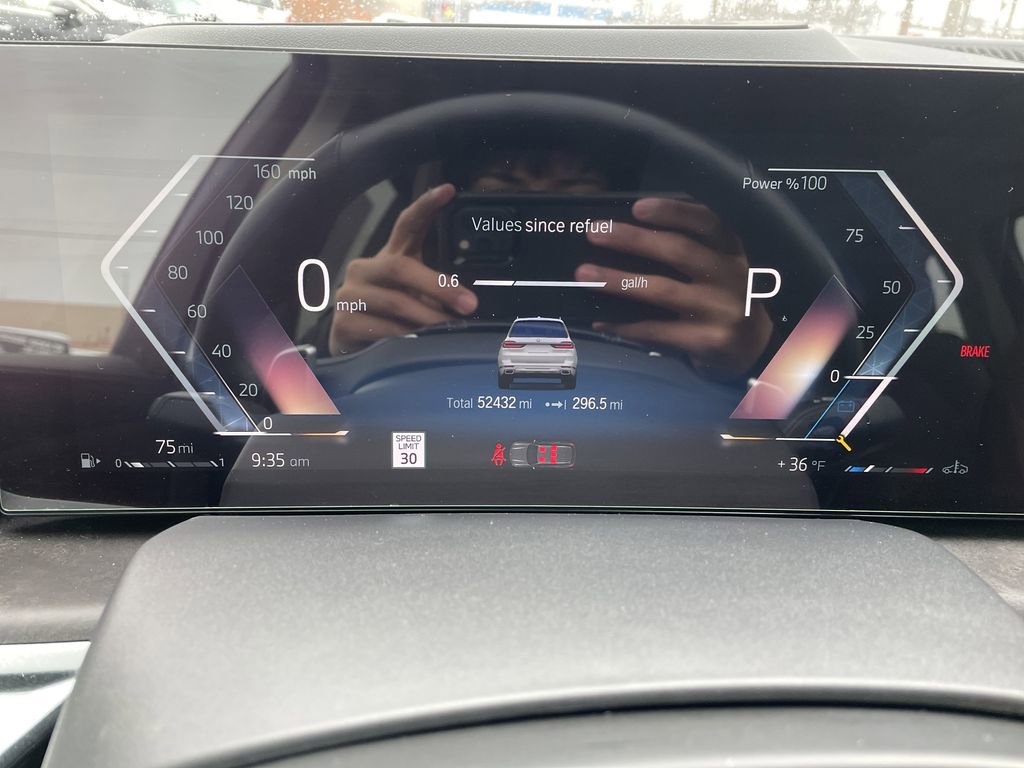 Used 2023 BMW X7 xDrive40i w/ Premium Package image 17