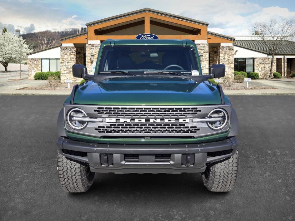 New 2025 Ford Bronco Badlands w/ Sasquatch Package image 2