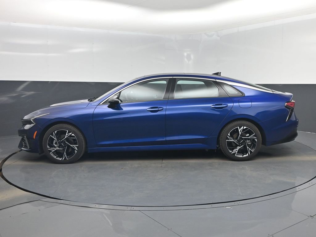Used 2025 Kia K5 GT-Line w/ GT-Line Premium Package image 10
