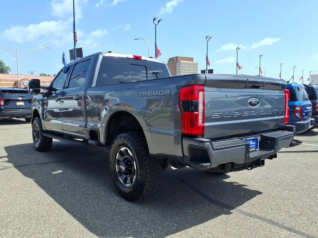 Used 2023 Ford F350 XLT w/ Black Appearance Package AWD/4WD image 9