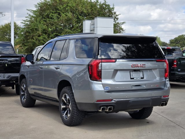 Used 2025 GMC Yukon AT4 w/ AT4 Premium Package AWD/4WD image 5
