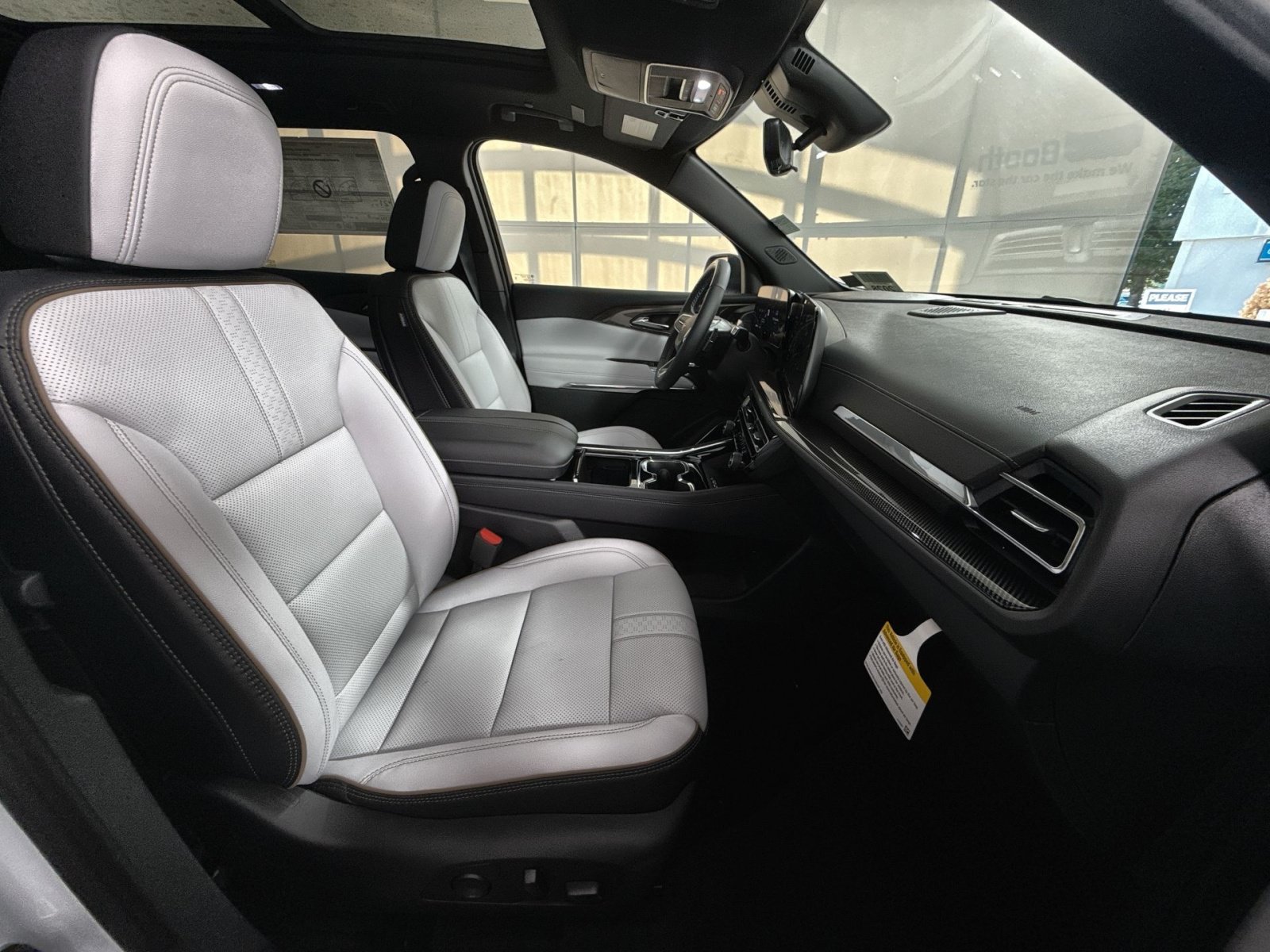 New 2026 Chevrolet Traverse High Country AWD/4WD image 28