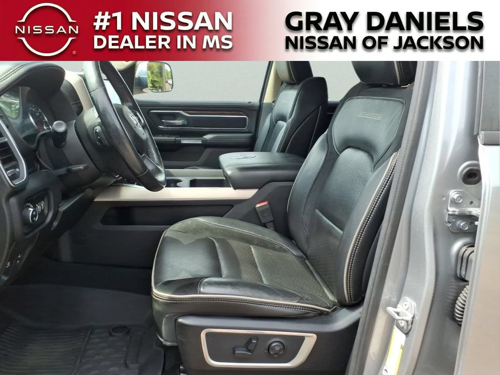 Used 2019 RAM 1500 Laramie AWD/4WD image 23