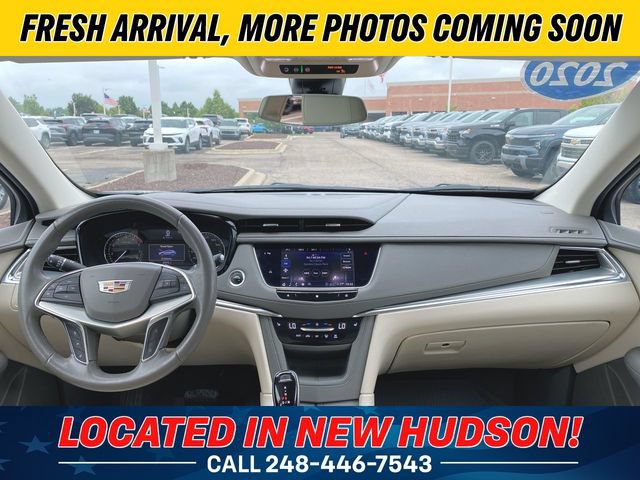 Used 2020 Cadillac XT5 Premium Luxury w/ LPO, Floor Liner Package FWD image 20