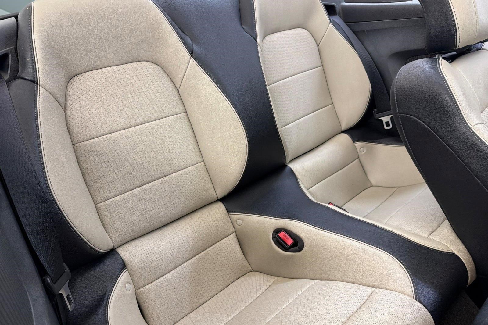 Used 2016 Ford Mustang GT Premium image 29