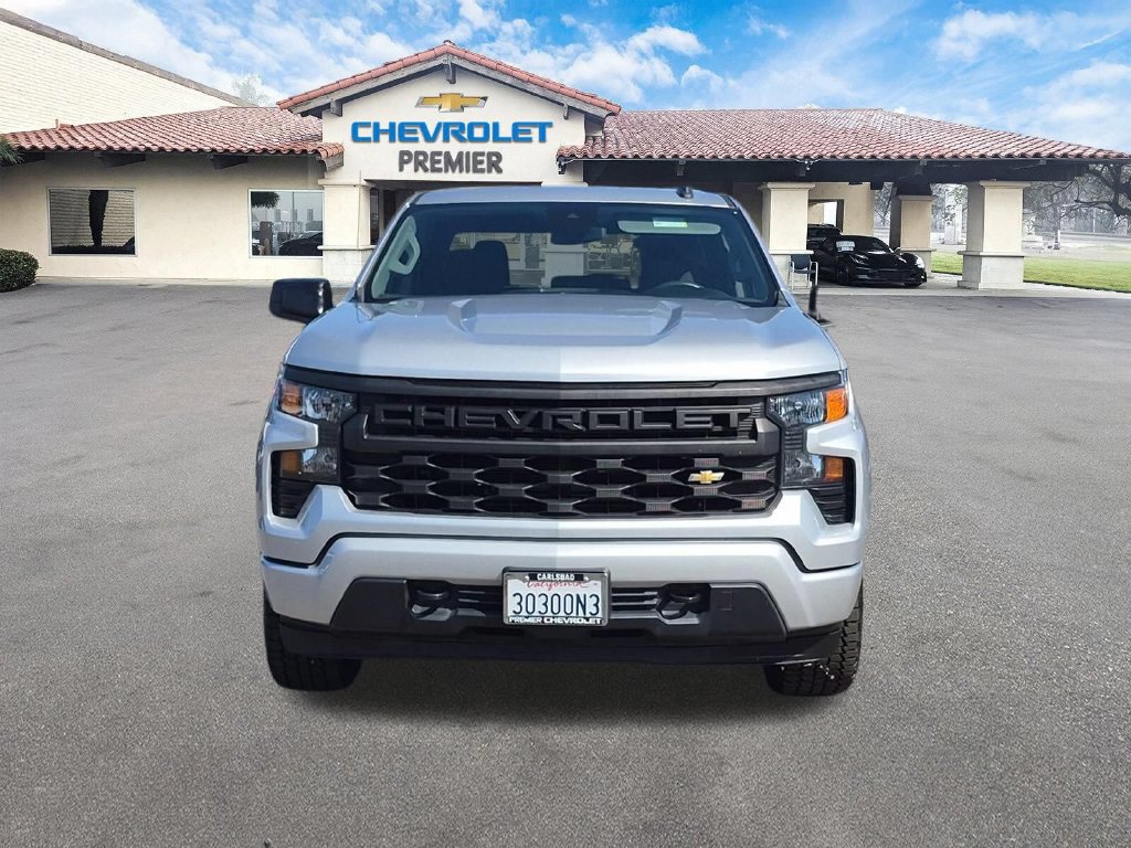 Used 2022 Chevrolet Silverado 1500 Custom AWD/4WD image 3