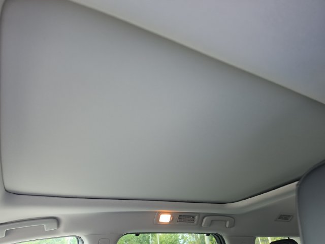 New 2026 Nissan Pathfinder Platinum FWD image 24