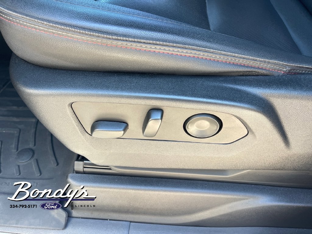 Used 2022 Chevrolet Tahoe RST w/ Luxury Package RWD image 9