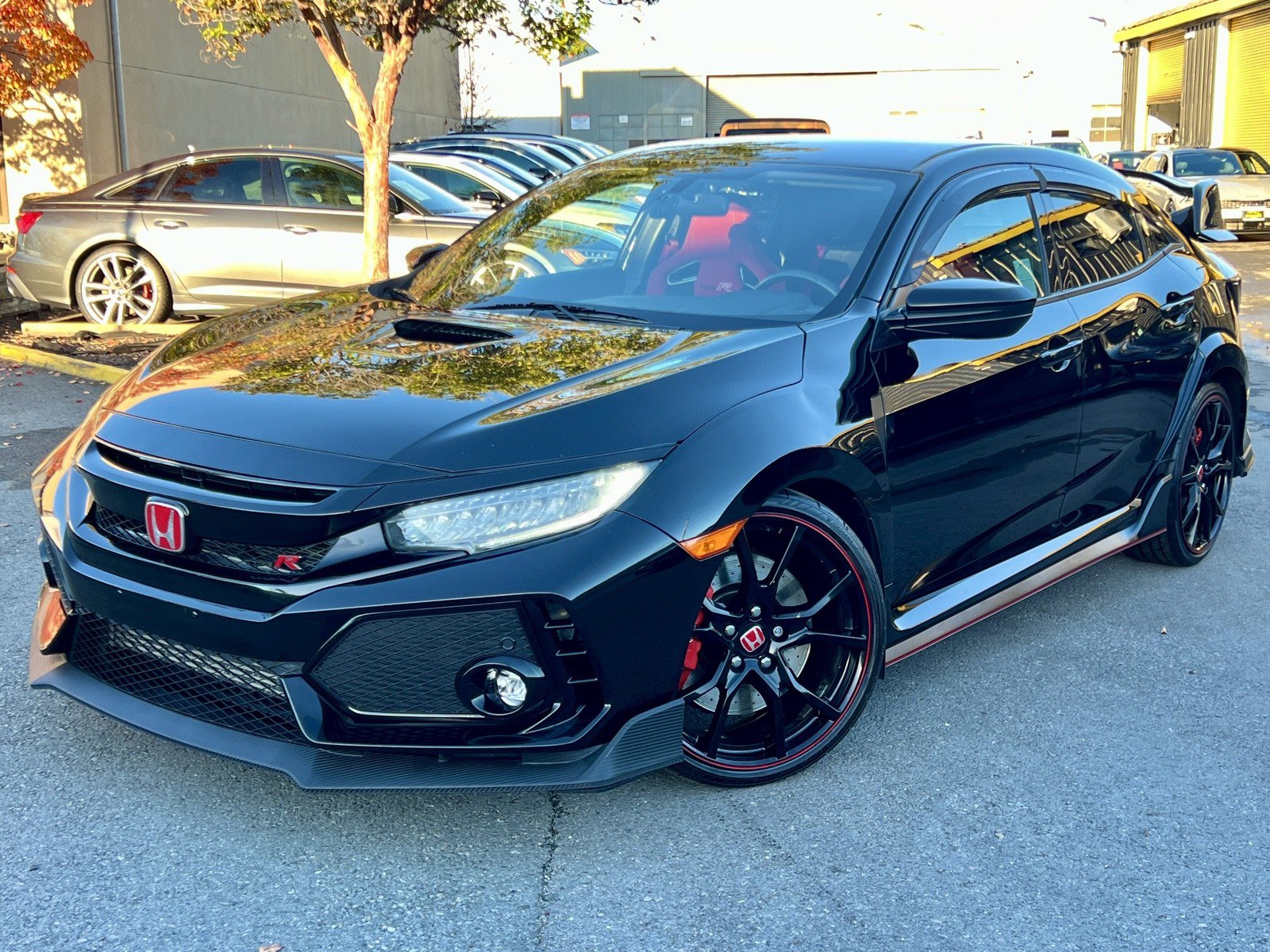 Used 2019 Honda Civic Type R image 2