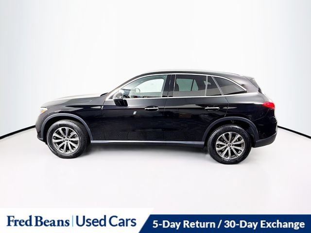Used 2024 Mercedes-Benz GLC 300 4MATIC image 4