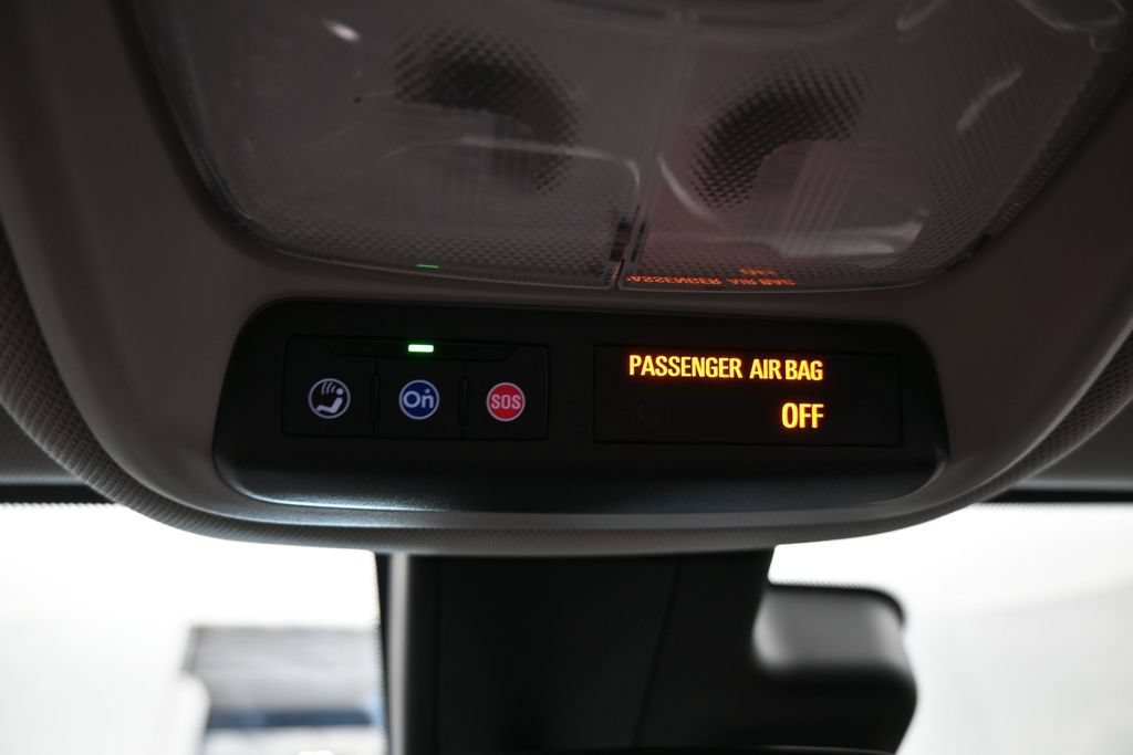 Used 2023 Buick Encore GX Preferred w/ Cold Weather Comfort Package FWD image 28