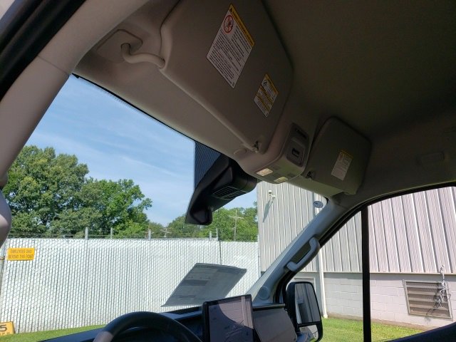 New 2023 Ford E-Transit Medium Roof image 5