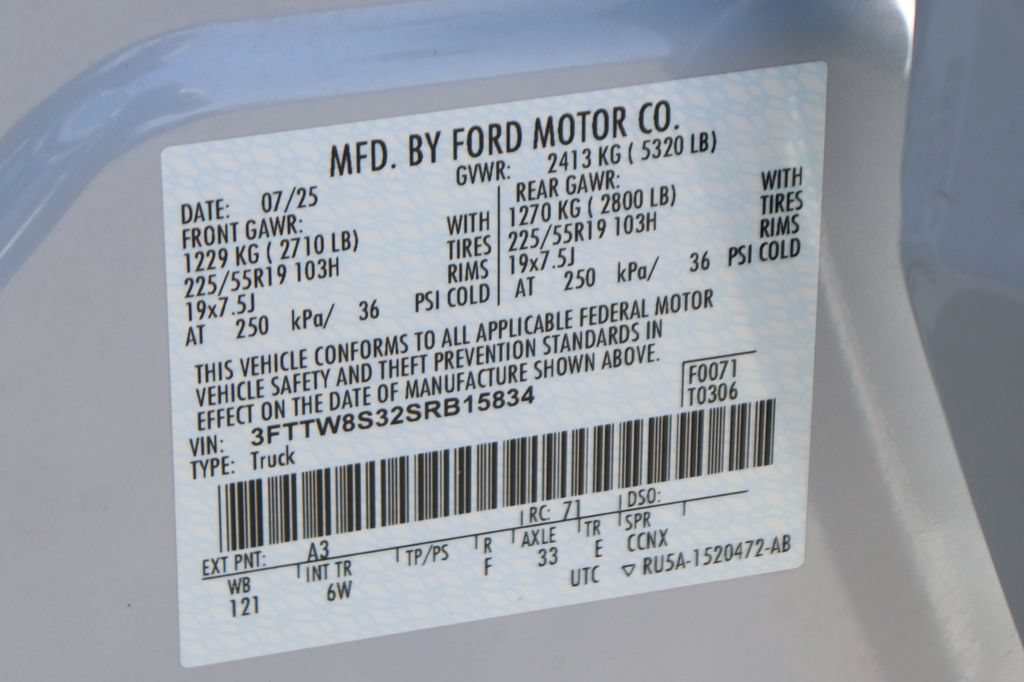 Used 2025 Ford Maverick Lariat w/ Black Appearance Package AWD/4WD image 51