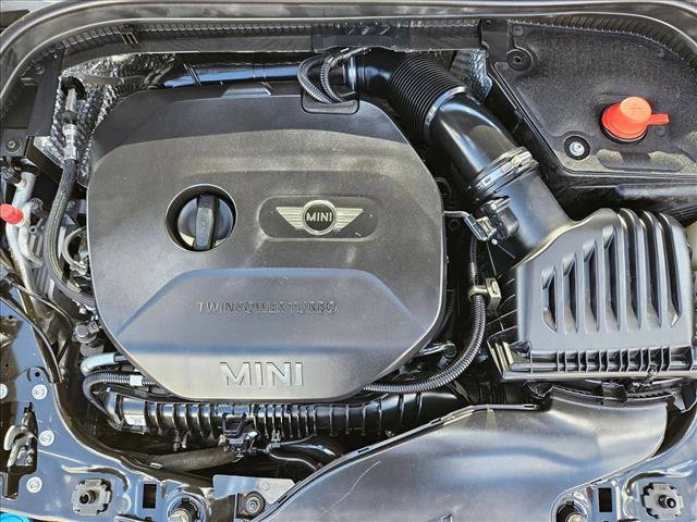 Used 2015 MINI Cooper S image 27