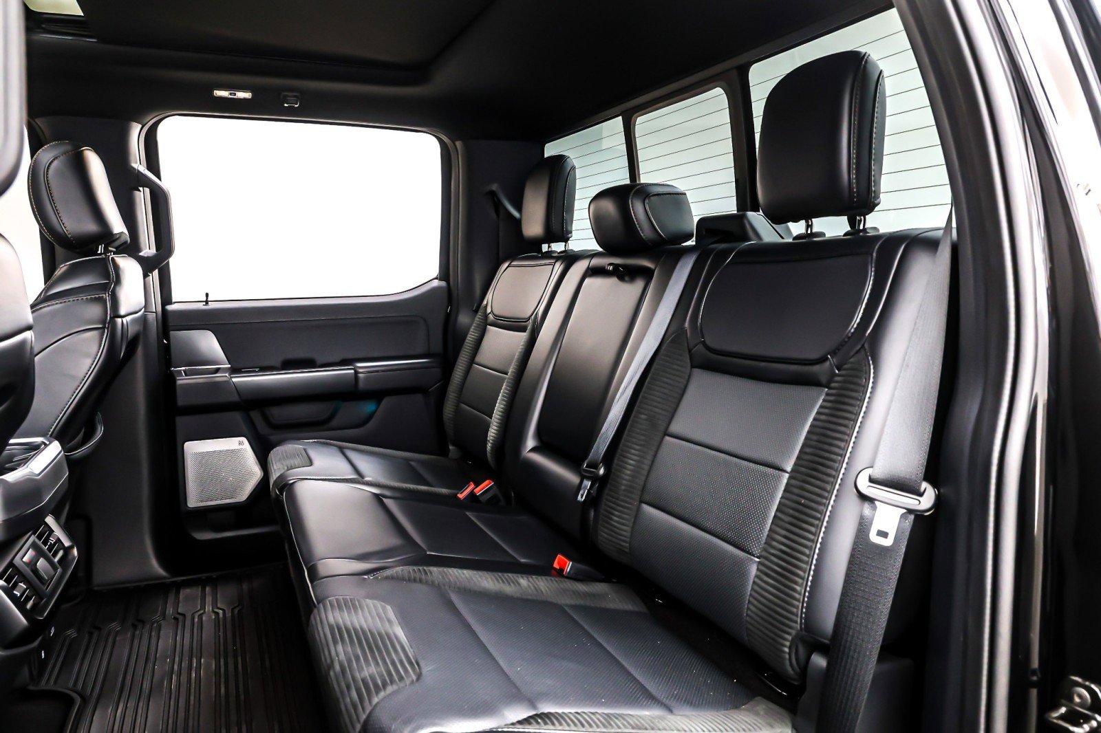 Used 2023 Ford F150 Raptor image 9