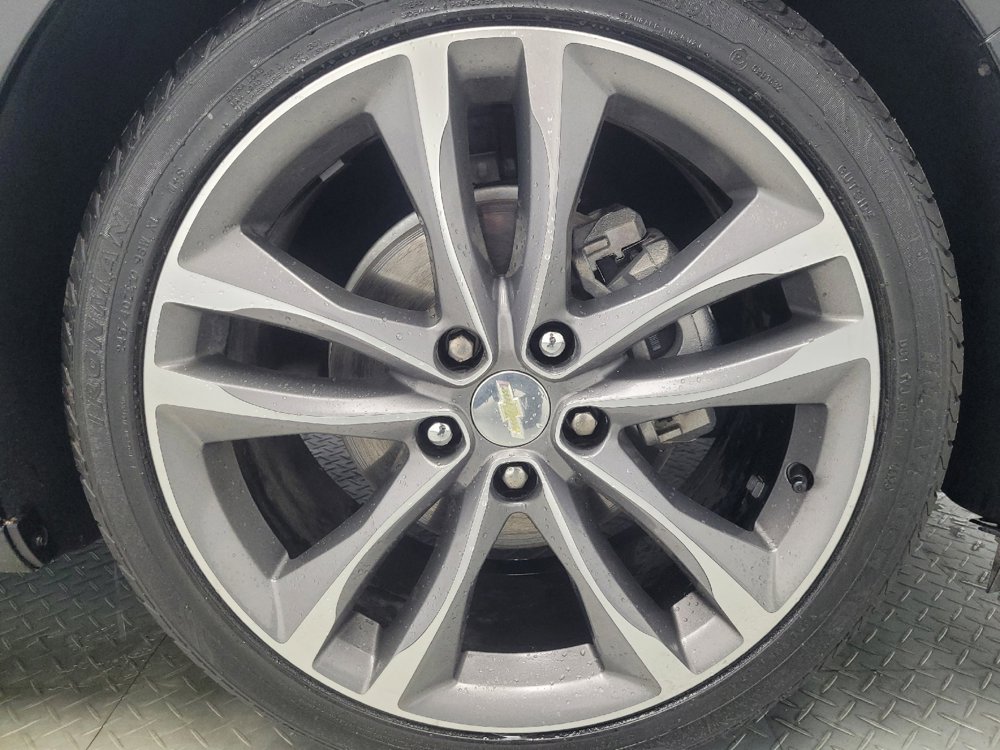 Used 2020 Chevrolet Malibu Premier image 31