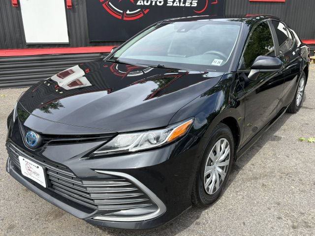 Used 2022 Toyota Camry LE